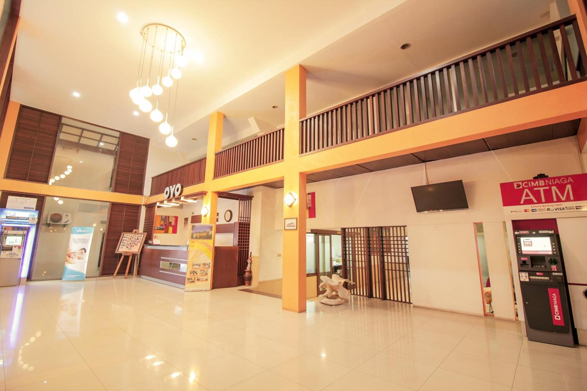 Collection O 295 Grha Ciumbuleuit Hotel 3*