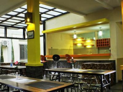 Collection O 295 Grha Ciumbuleuit Hotel 3*